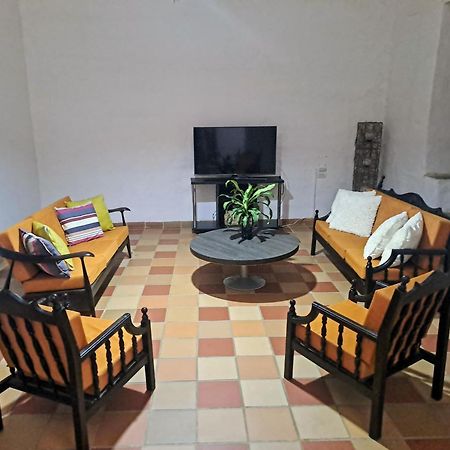 Hospedaje Don Juan Barichara Bagian luar foto